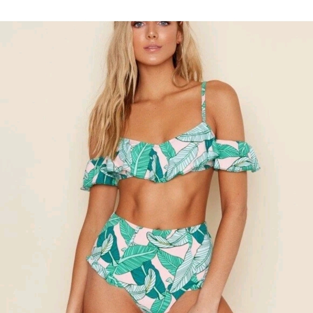 Dippin Daisy's Green Leaf Print Bikini Set